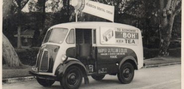 1940s Harper Gilfillan Van